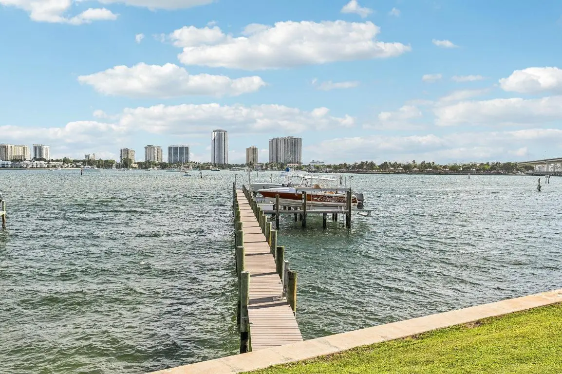 370 Wilma Circle W #6, Riviera Beach, FL 33404 - #1