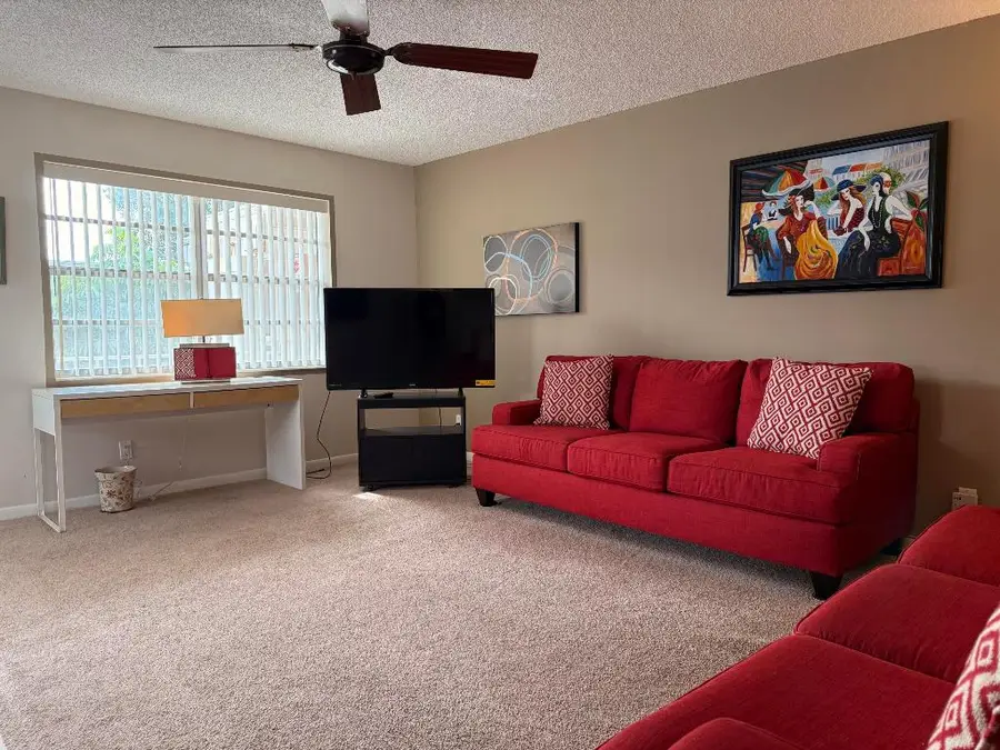 470 Capri J, Delray Beach, FL 33484 - Image #3