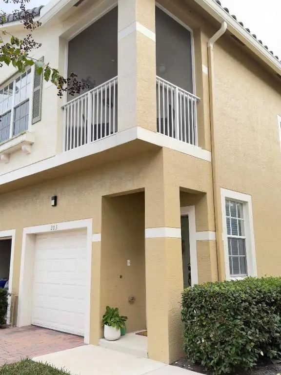 1560 SE Wilshire Place #203, Stuart, FL 34994 - #2