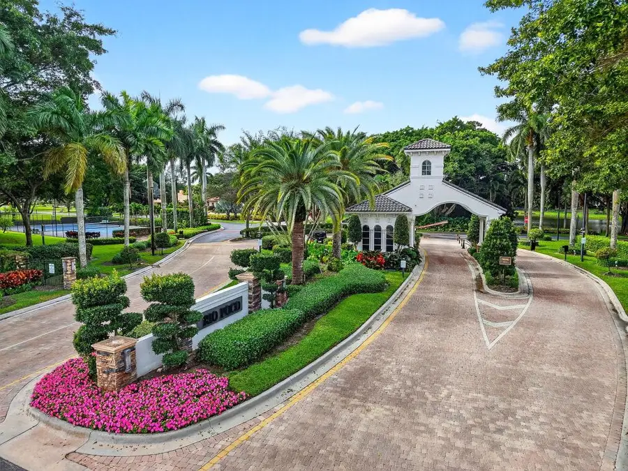 10305 Avenida Del Rio, Delray Beach, FL 33446 - #3