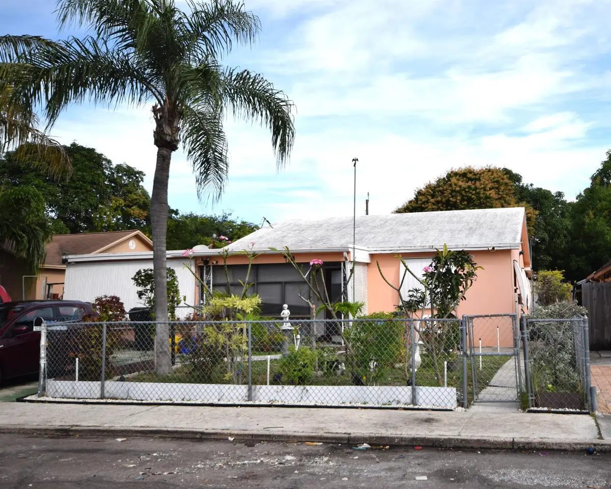 910 N C Street, Lake Worth Beach, FL 33460 - Image #1