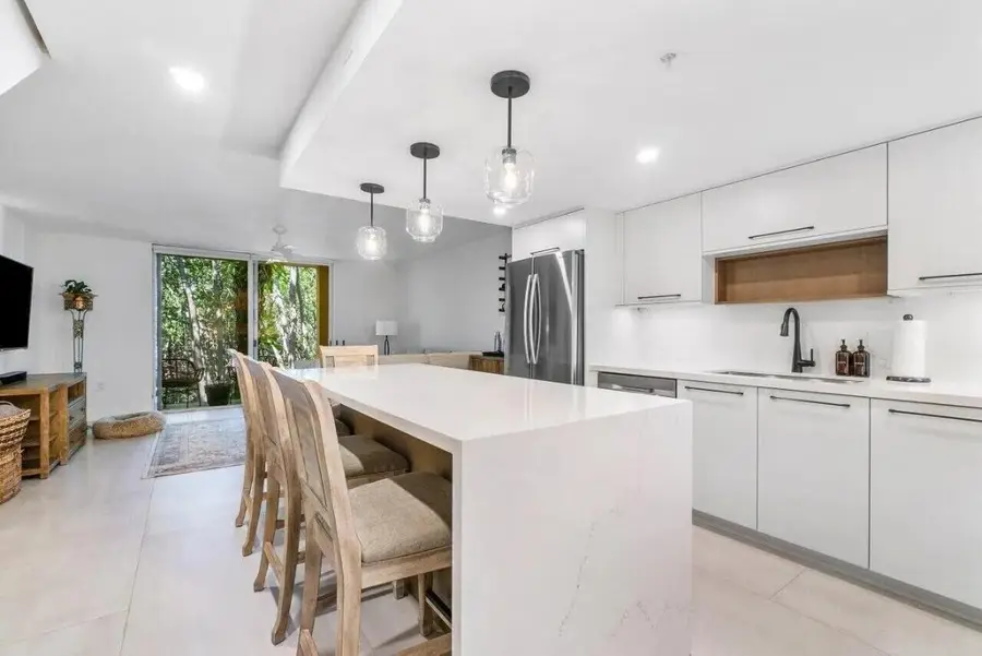 1100 Scotia Drive #105, Hypoluxo, FL 33462 - Image #2