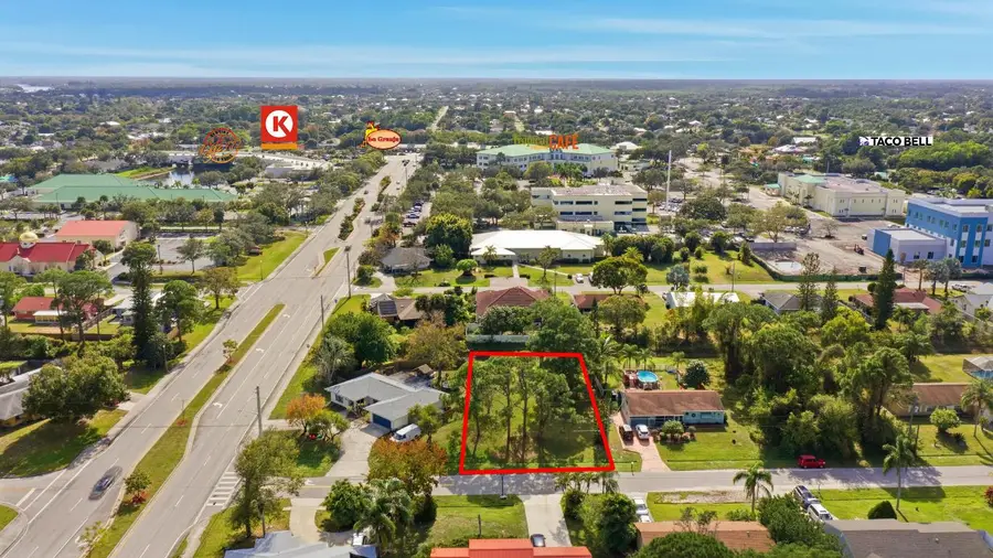 114 SW Evans Avenue, Port Saint Lucie, FL 34984 - Image #2