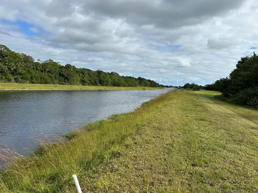 1975 SW Import Drive, Port Saint Lucie, FL 34953 - Image #3