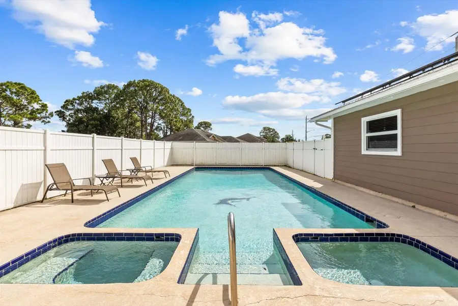 1297 SE Floresta Drive, Port Saint Lucie, FL 34983 - Image #2