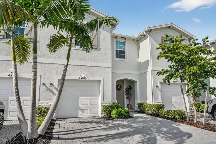 4301 Hammock Grove Drive, Lake Worth, FL 33467 - Image #2
