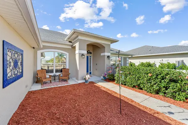 4164 SW Spickler Street, Port St Lucie, FL 34953