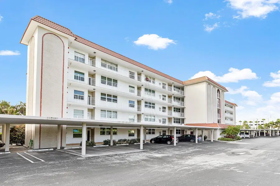 900 Dogwood Drive #538, Delray Beach, FL 33483 - Image #3