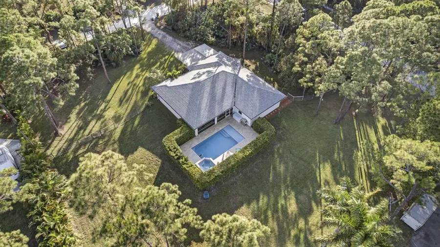 15485 68th Court N, Loxahatchee, FL 33470 - Image #2