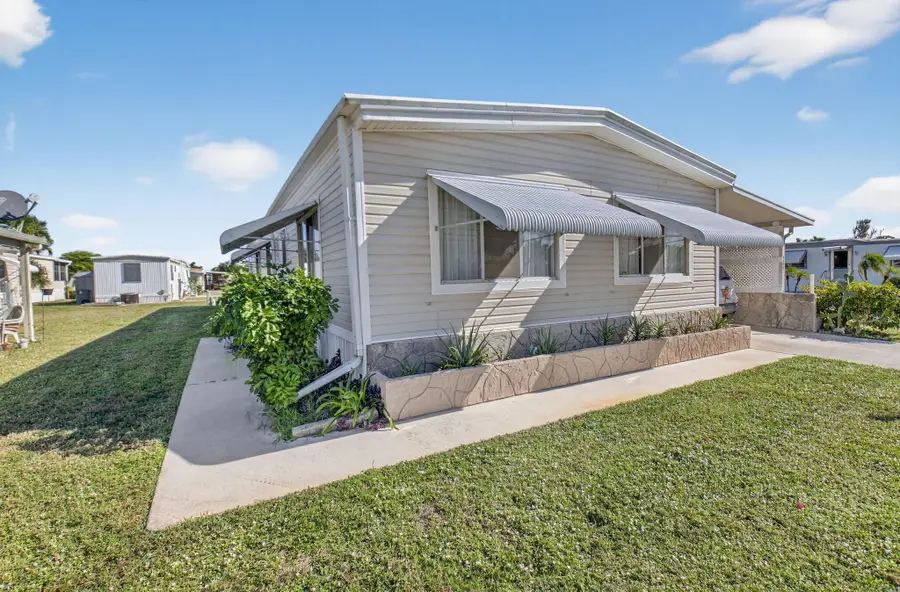 36001 Dron Bay, Boynton Beach, FL 33436 - Image #2