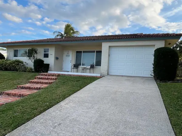 1260 SW 8th Street Sw, Boca Raton, FL 33486
