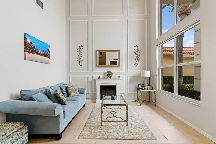 117 Via Condado Way, Palm Beach Gardens, FL 33418 - #2