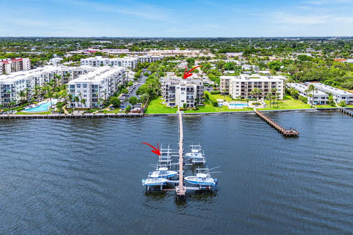 1206 S Lake Drive #203, Lantana, FL 33462 - Image #1