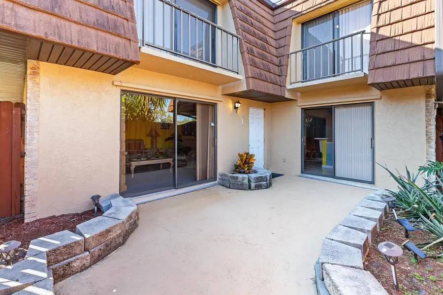 1402 Nebraska Avenue #13, Fort Pierce, FL 34950 - Image #2