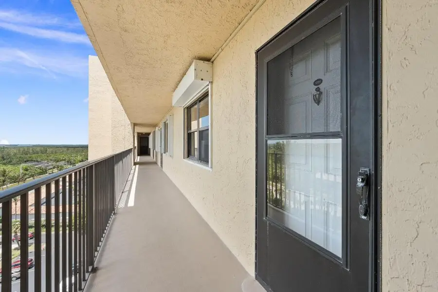 4250 N Highway A1a #1004, Hutchinson Island, FL 34949 - Image #2