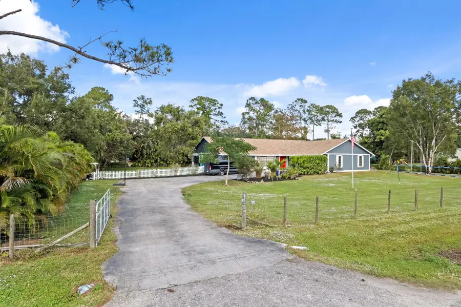 12895 53rd Road N, The Acreage, FL 33411 - Image #3