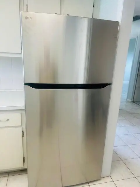 725 Lori Drive #412, Palm Springs, FL 33461