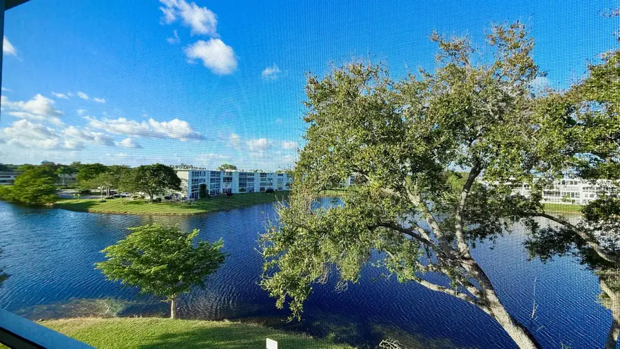 4069 Harwood E, Deerfield Beach, FL 33442 - Image #3