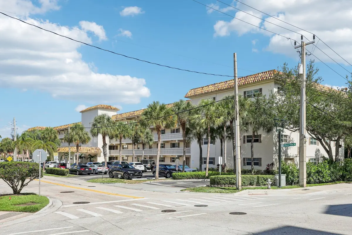200 E Royal Palm Road #304, Boca Raton, FL 33432 - Image #1