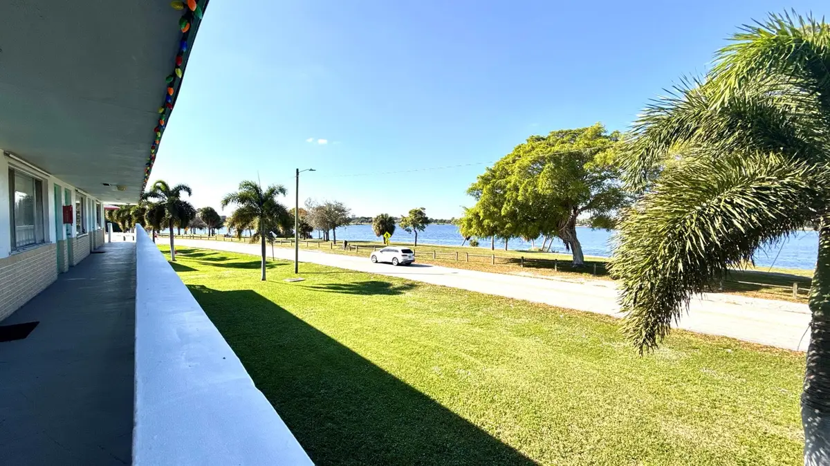 2102 Lake Osborne Drive #15, Lake Worth Beach, FL 33461 - Image #1