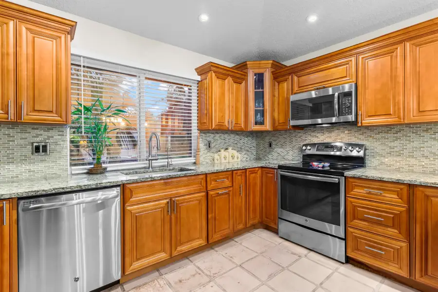 6700 Via Regina, Boca Raton, FL 33433 - Image #3