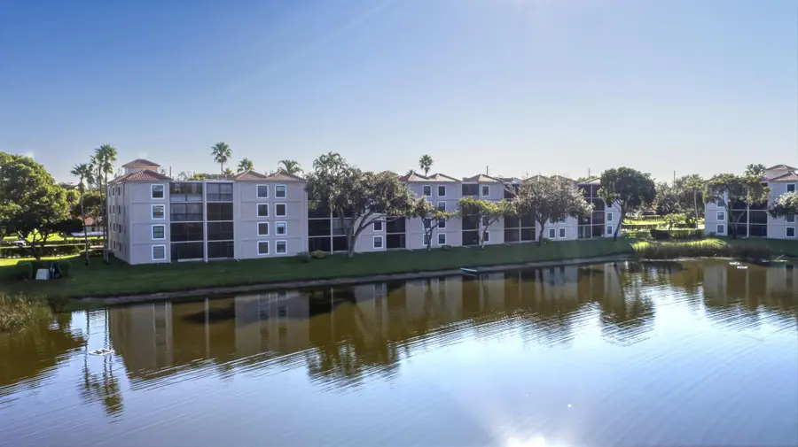 6121 Pointe Regal Circle #301, Delray Beach, FL 33484 - Image #3