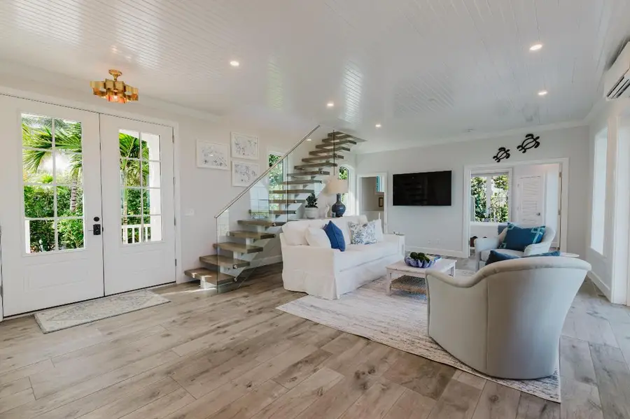 113 N Beach Road, Jupiter Island, FL 33455 - Image #3