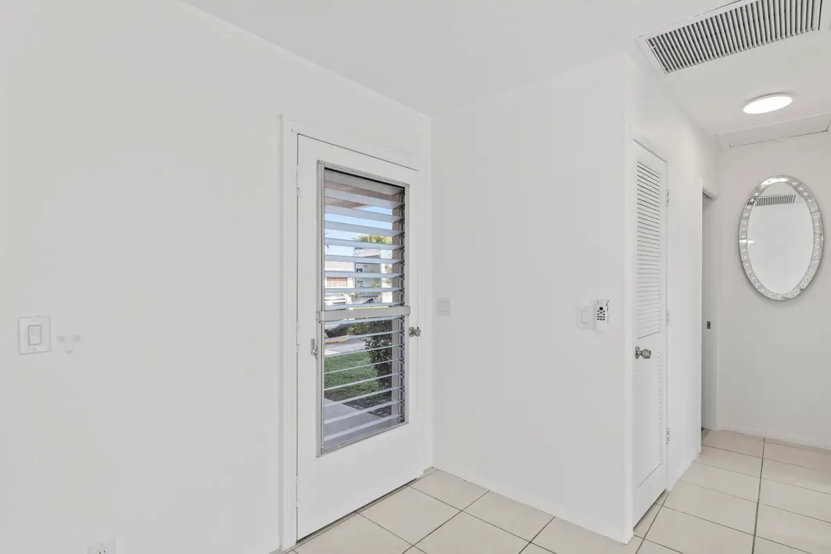 2727 Dudley Drive W #G, West Palm Beach, FL 33415 - Image #1