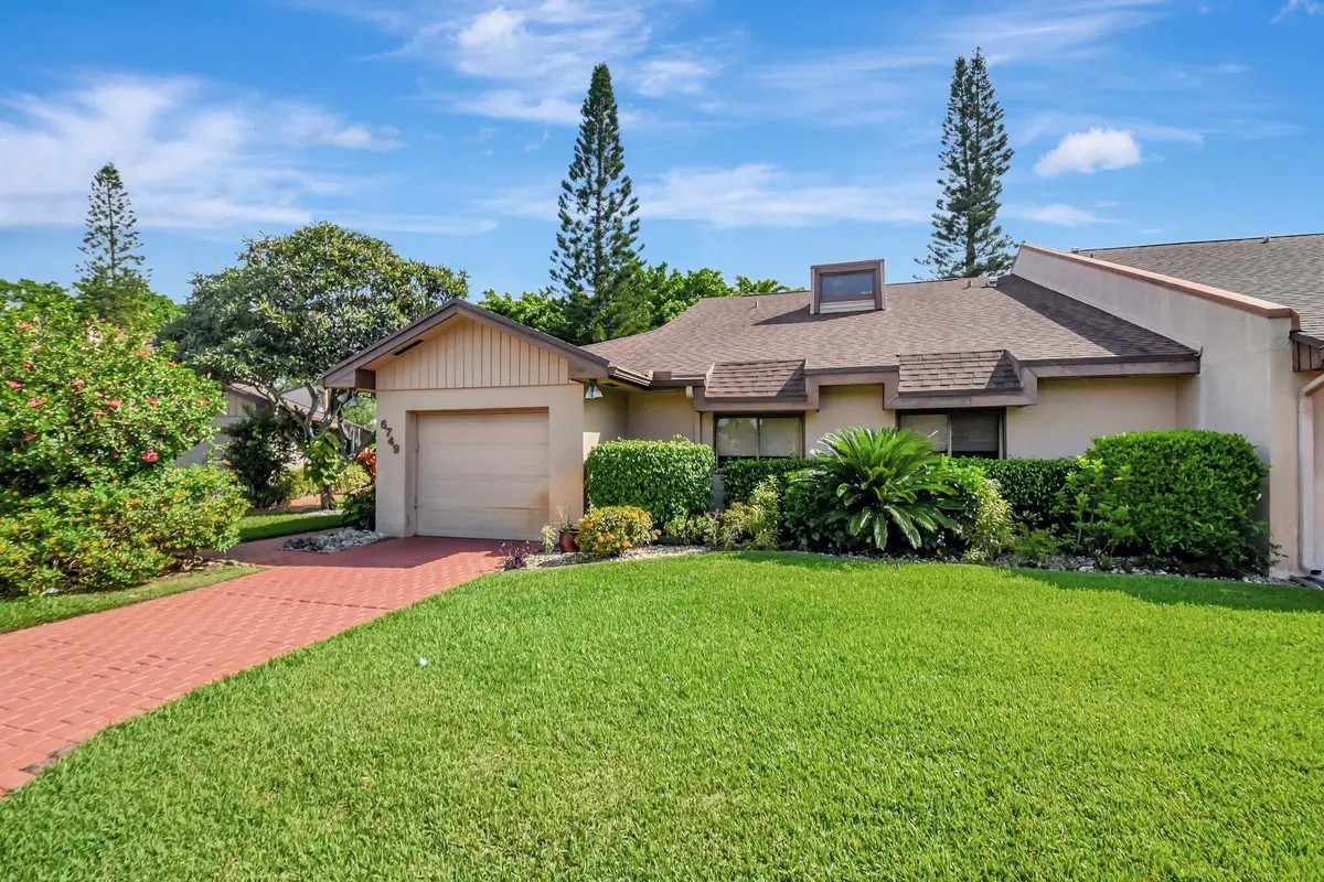 6749 Versailles Court #6749, Lake Worth, FL 33467 - Image #1