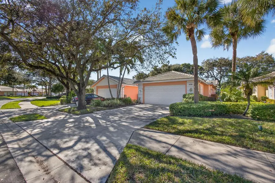 4153 Royal Oak Drive, Palm Beach Gardens, FL 33410 - Image #2