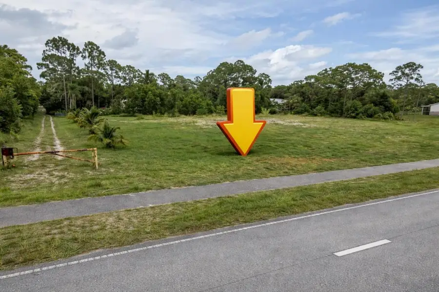 17725 Tangerine Boulevard, The Acreage, FL 33470 - Image #2