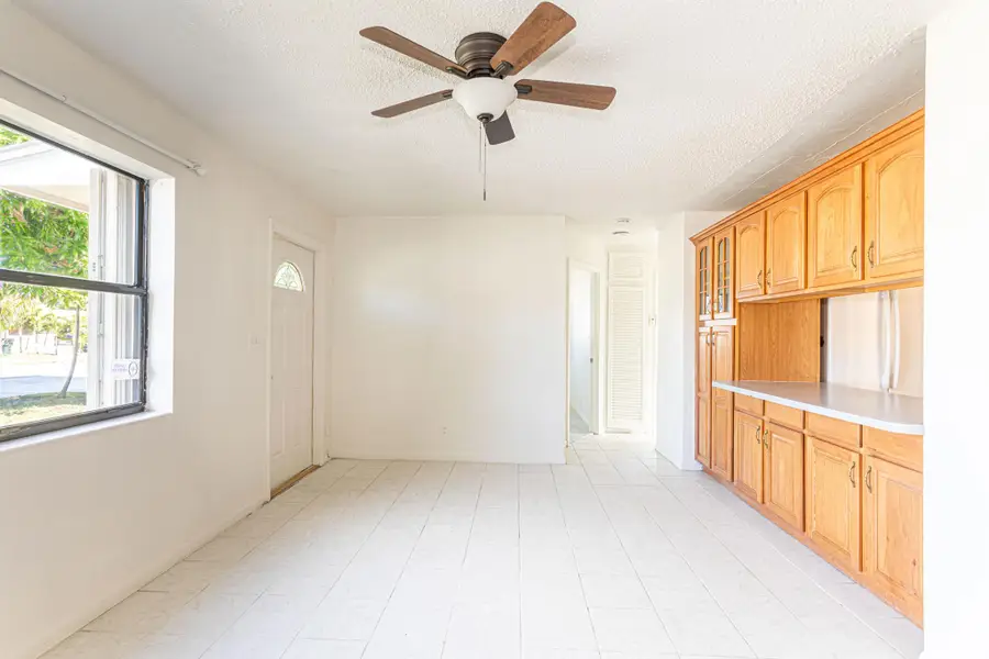 5624 S 37th Court, Greenacres, FL 33463 - Image #3