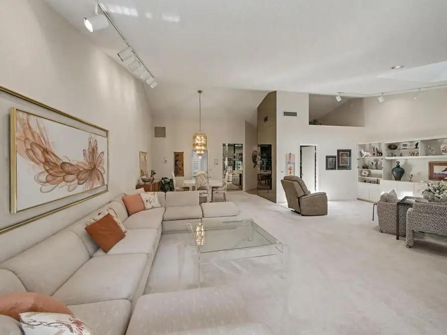 6742 Versailles Court, Lake Worth, FL 33467 - #3