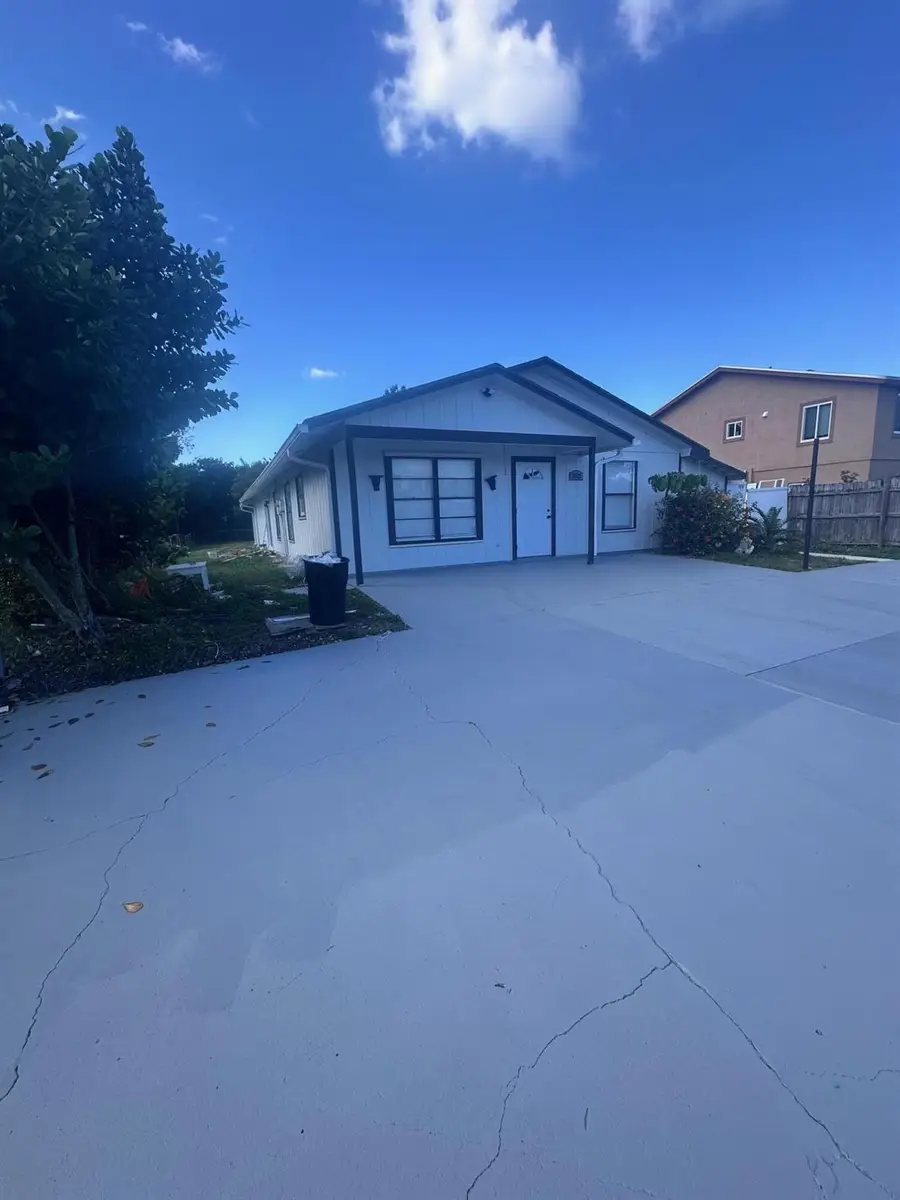 3825 Patio Court #A,B, Lake Worth Beach, FL 33461 - Image #2
