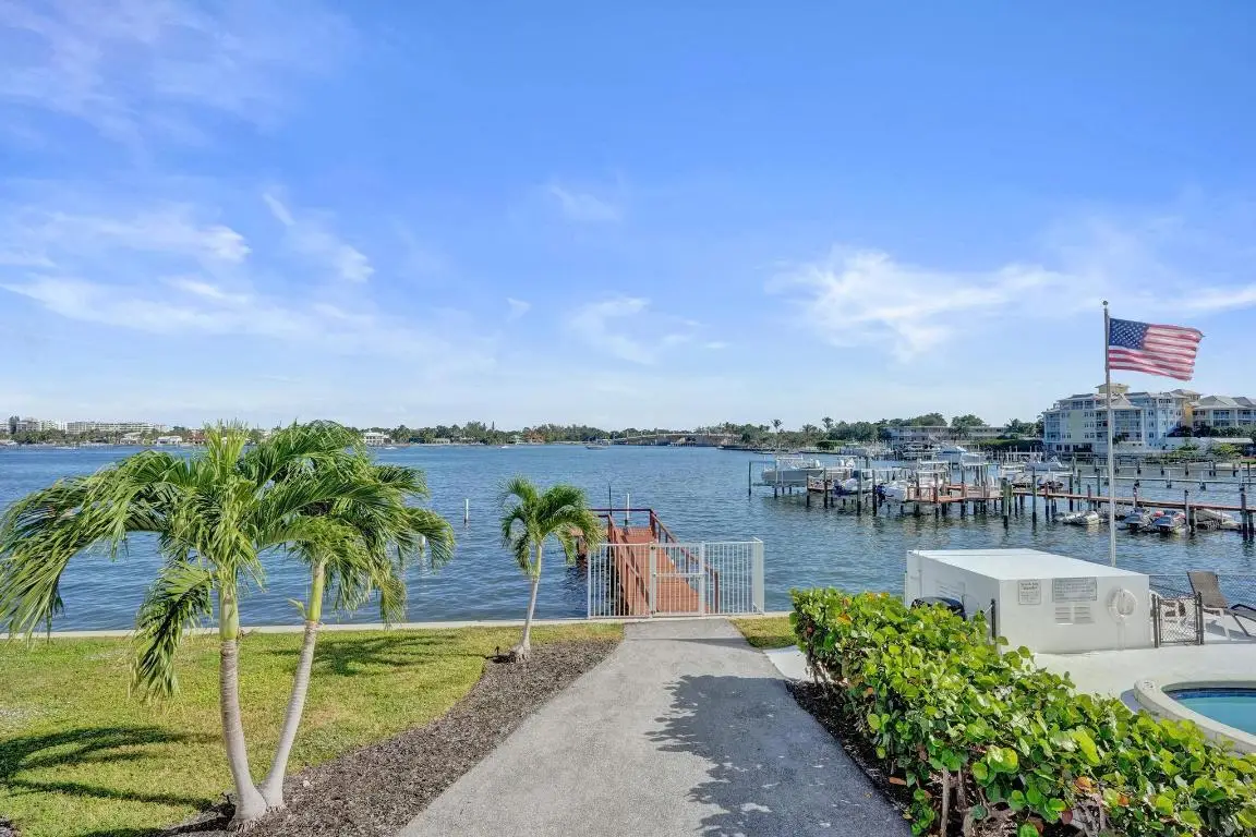 231 E Lantana Road #204, Lantana, FL 33462 - Image #1