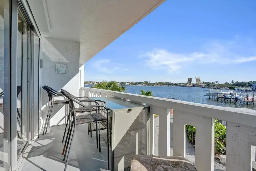 231 E Lantana Road #204, Lantana, FL 33462 - Image #2