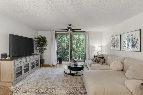 1100 Scotia Drive #104, Hypoluxo, FL 33462