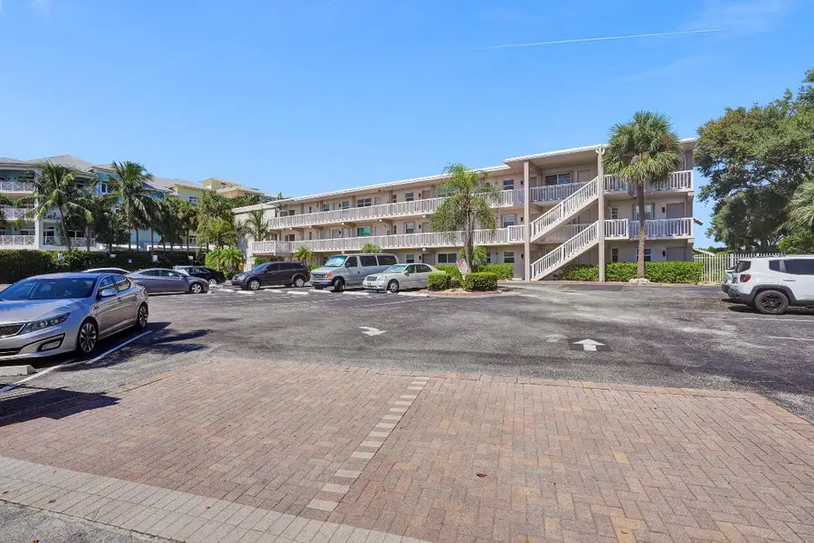 311 E Ocean Avenue #102, Lantana, FL 33462 - Image #3