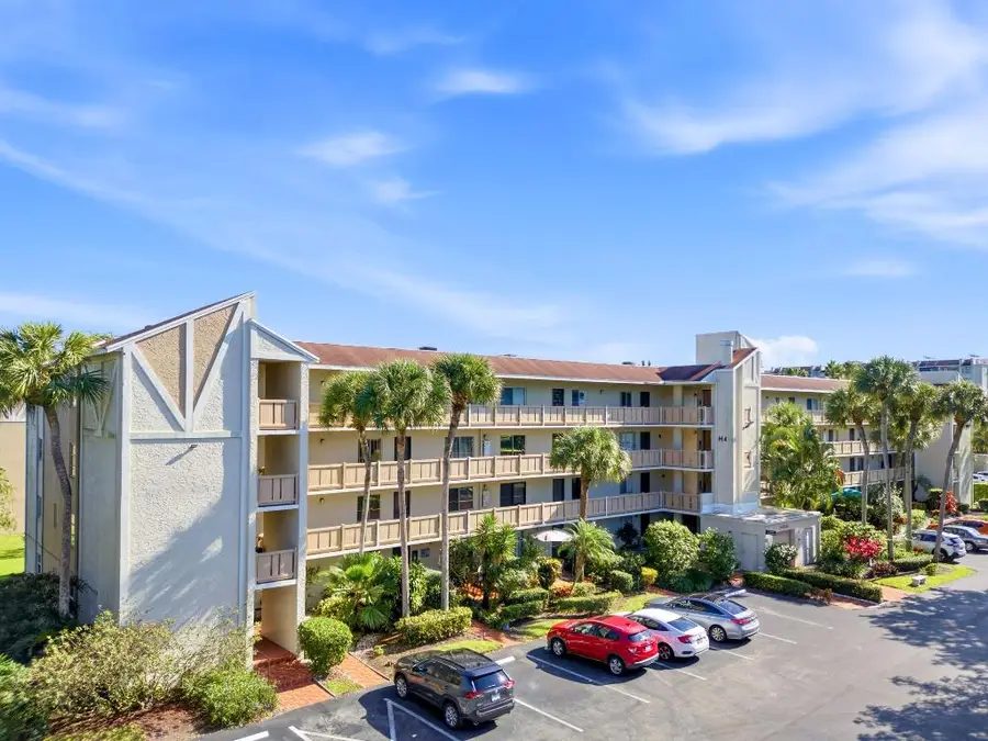 14310 Strathmore Lane #402, Delray Beach, FL 33446 - Image #2