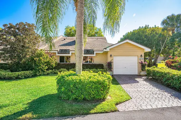 6858 Fountains Circle, Lake Worth, FL 33467