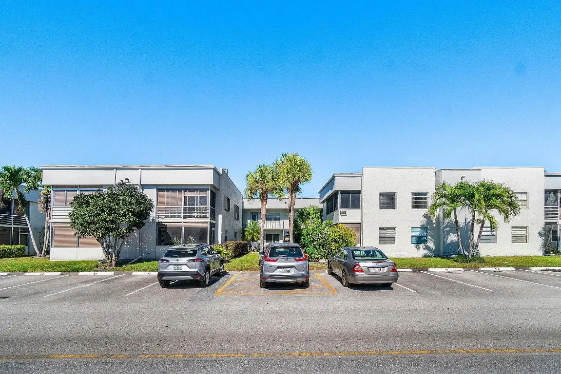 566 Flanders L #566, Delray Beach, FL 33484 - Image #1
