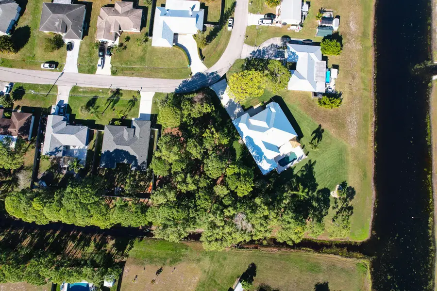 2296 SE Trillo Street, Port Saint Lucie, FL 34952 - Image #3