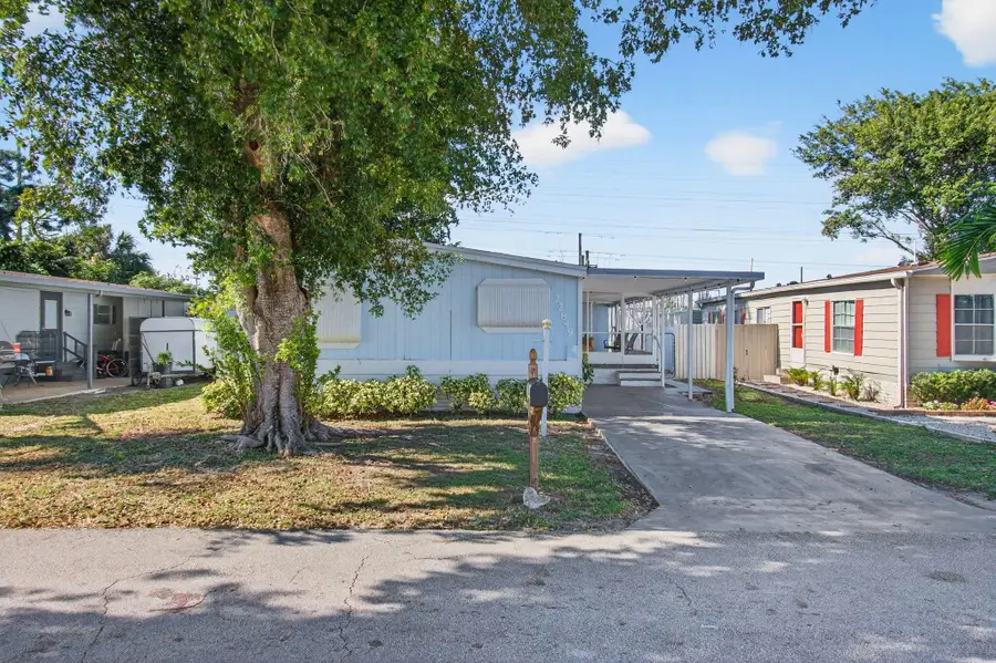 22849 Tradewind Road, Boca Raton, FL 33428 - Image #3