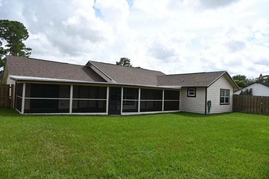 13560 Exotica Lane, Wellington, FL 33414 - Image #2