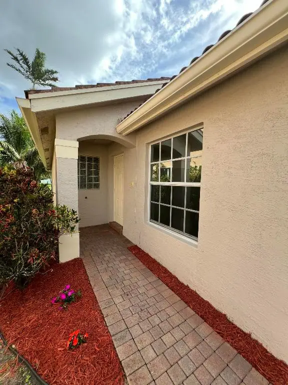 5308 Moon Shadow Lane E, Greenacres, FL 33463 - Image #1