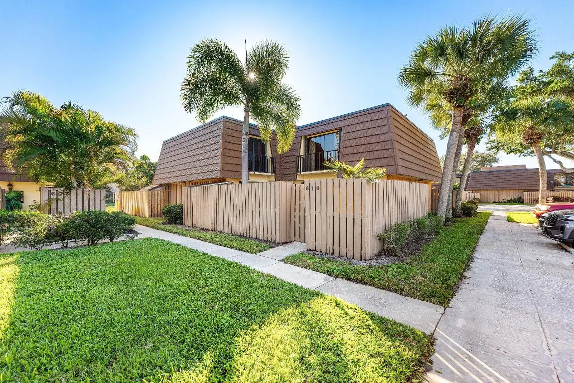 610 6th Court, Palm Beach Gardens, FL 33410 - Image #1