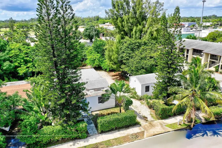 2405-2407 N East Coast Street, Lake Worth Beach, FL 33460 - Image #3