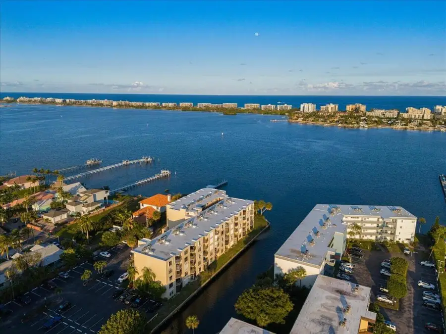 896 N Federal Highway #322, Lantana, FL 33462 - Image #3