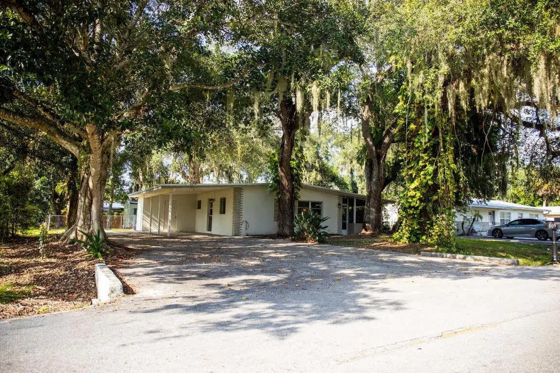 809 SE 10th Street, Okeechobee, FL 34974 - Image #1