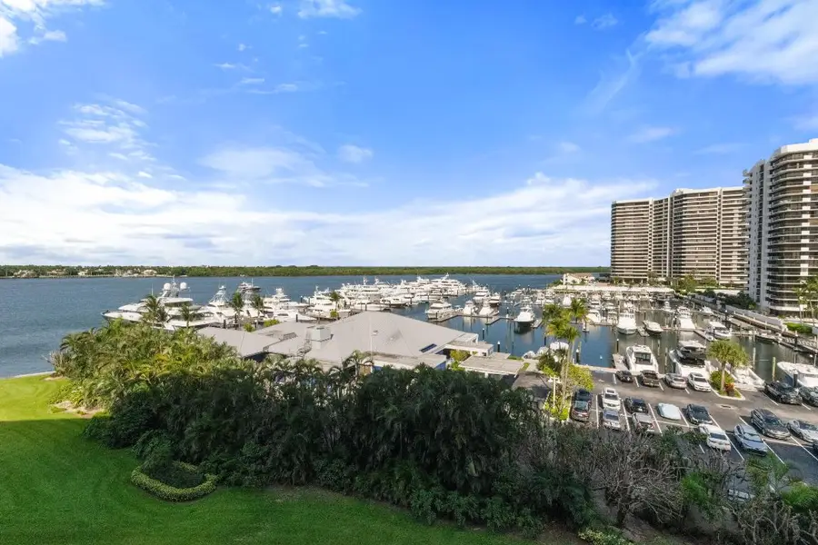 120 Lakeshore Drive #735, North Palm Beach, FL 33408 - Image #2